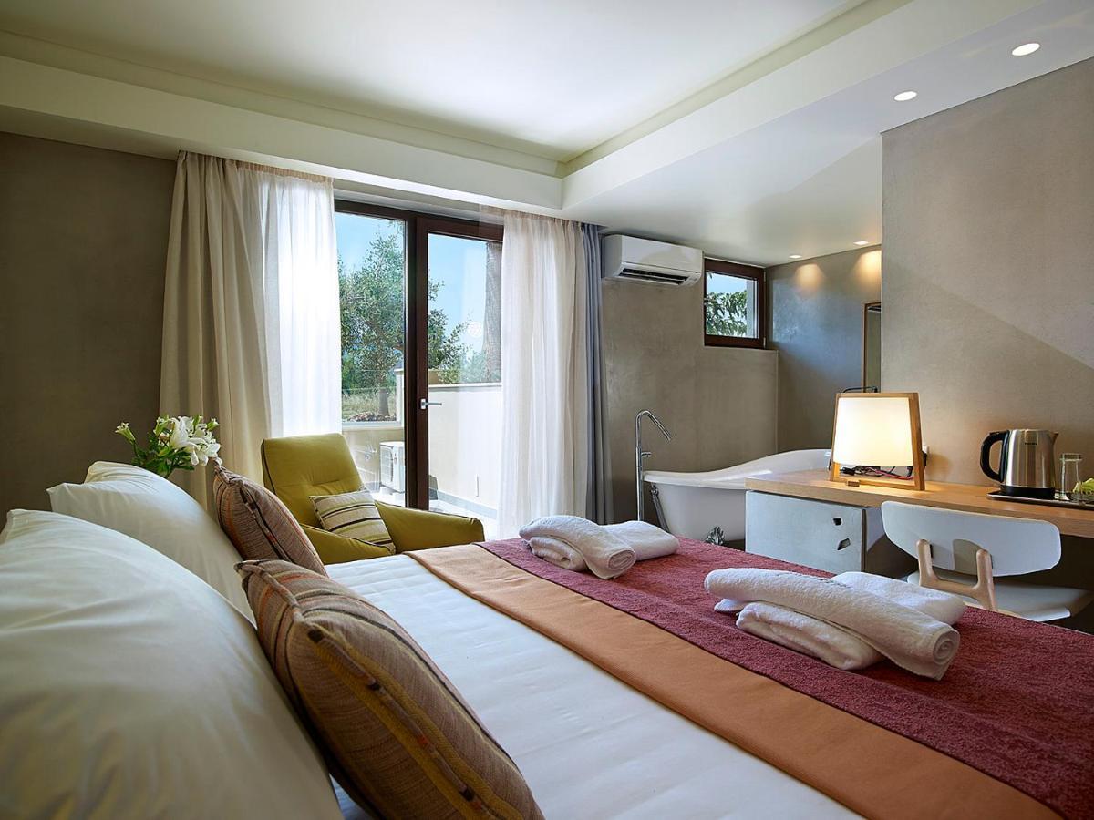 Mistral Hotel - For Solo Travelers Maleme Extérieur photo